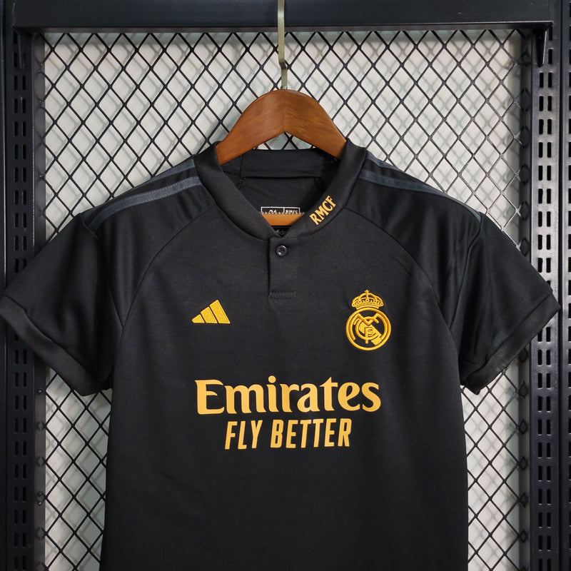 Kit Infantil Real Madrid Away III 23/24 - KARIOCA MULTIMARCAS