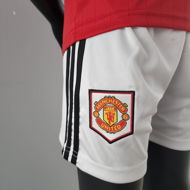 Kit Infantil Manchester United Titular 22/23 - KARIOCA MULTIMARCAS