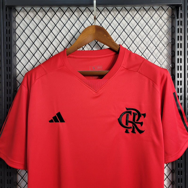 Camisa Flamengo Treino 23/24 - Umbro Torcedor Masculina - KARIOCA MULTIMARCAS