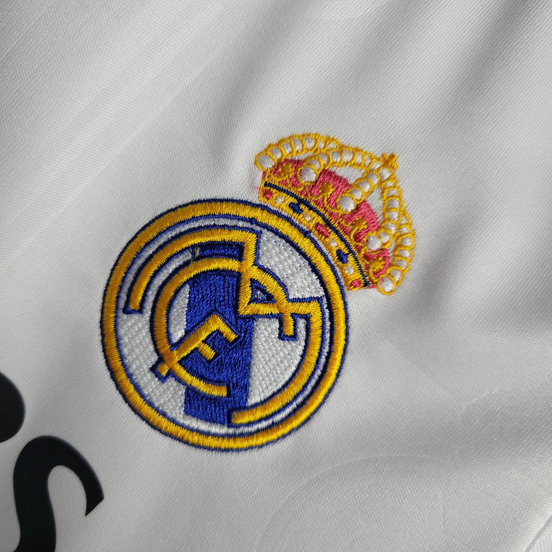 Kit Infantil Real Madrid Titular 22/23 - KARIOCA MULTIMARCAS