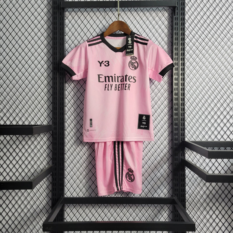 Kit Infantil Real Madrid Pink 22/23 - KARIOCA MULTIMARCAS