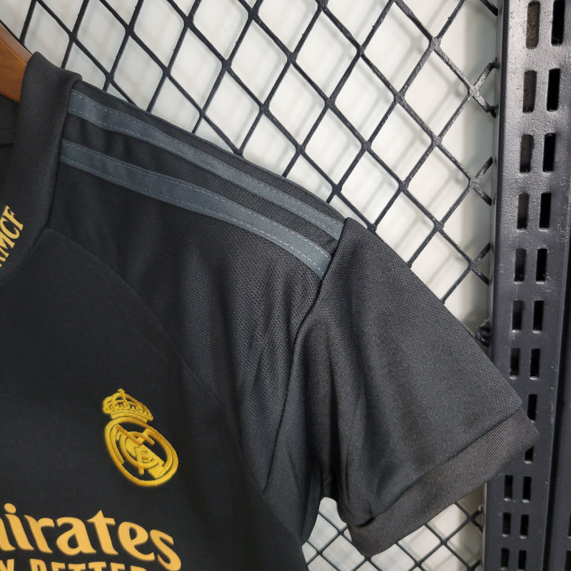 Kit Infantil Real Madrid Away III 23/24 - KARIOCA MULTIMARCAS