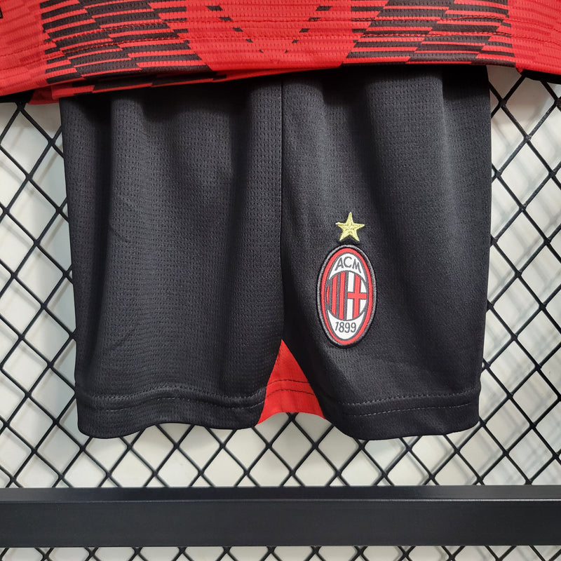 Kit Infantil AC Milan Home 23/24 - KARIOCA MULTIMARCAS