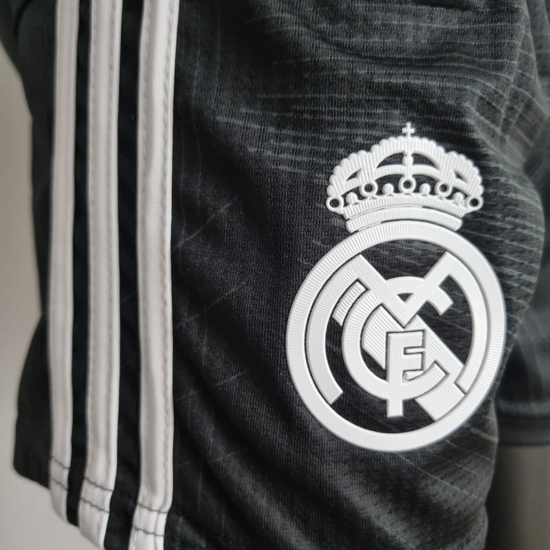 Kit Infantil Real Madrid Edição Especial Y3 Preta 22/23 - KARIOCA MULTIMARCAS