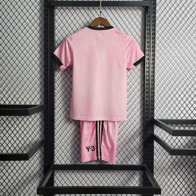 Kit Infantil Real Madrid Pink 22/23 - KARIOCA MULTIMARCAS